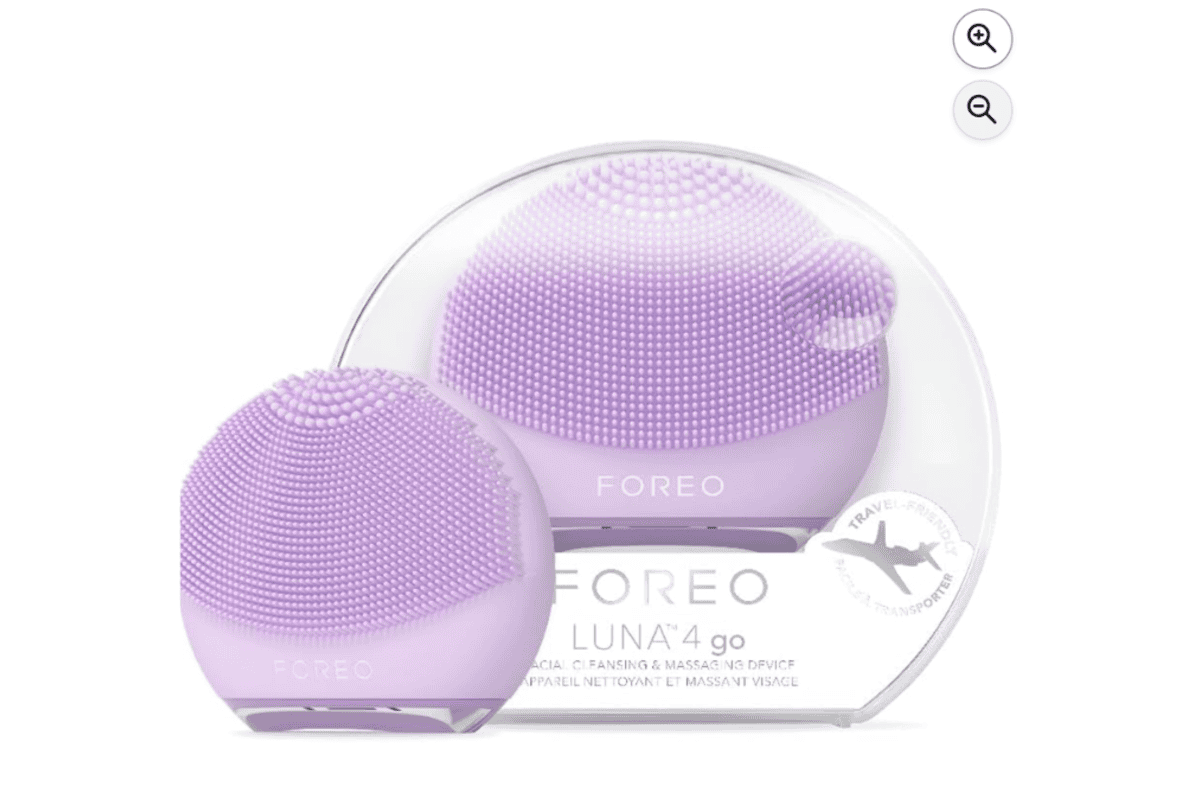 FOREO Luna 4 go brosse nettoyante visage sonique format compact voyage silicone ultra-doux 16 intensités mode anti-âge micro-pulsations waterproof recharge USB