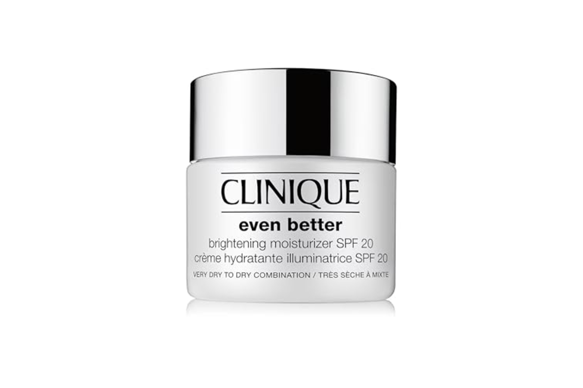 Clinique Even Better Crème Hydratante Illuminatrice SPF 20 à 52,49 € sur Amazon (-31%)