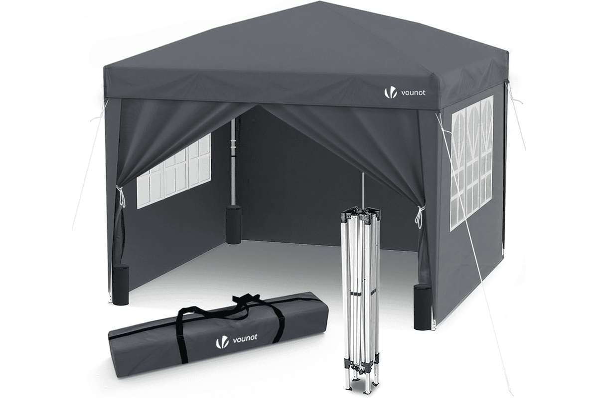 Tonnelle VOUNOT 3x3 mètres pliable blanche avec 4 côtés latéraux montée dans un jardin