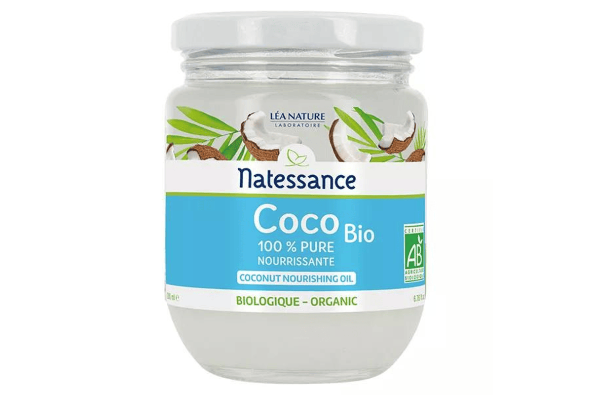 Pot en verre Natessance Huile Coco Bio 200 millilitres sur fond blanc
