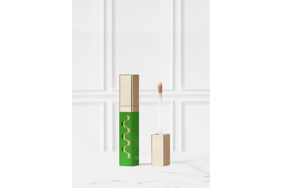 Magnifaïk Correcteur serpentin vert tube doré fond de teint texture légère modulable
