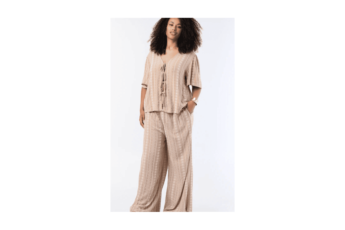 Kiabi Community ensemble size+ femme blouse à nœuds broderies + pantalon fluide broderies beige orange test gratuit à garder