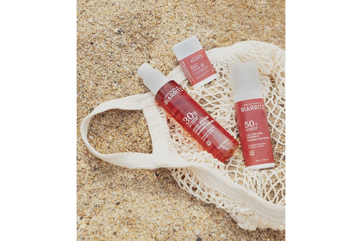 Laboratoires de Biarritz solaires bio lait sport huile SPF 30 et 50 sur plage