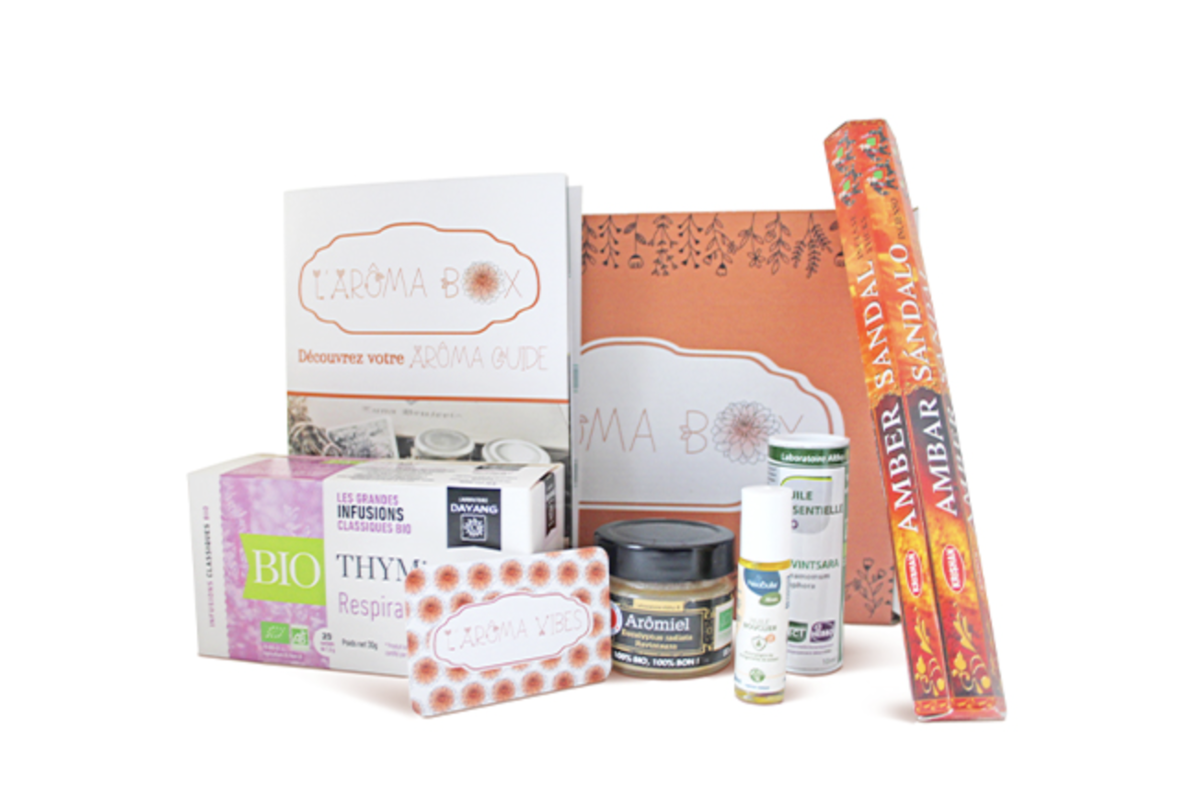 Contenu L'Arôma Box : huiles essentielles, tisanes, aromiel, encens