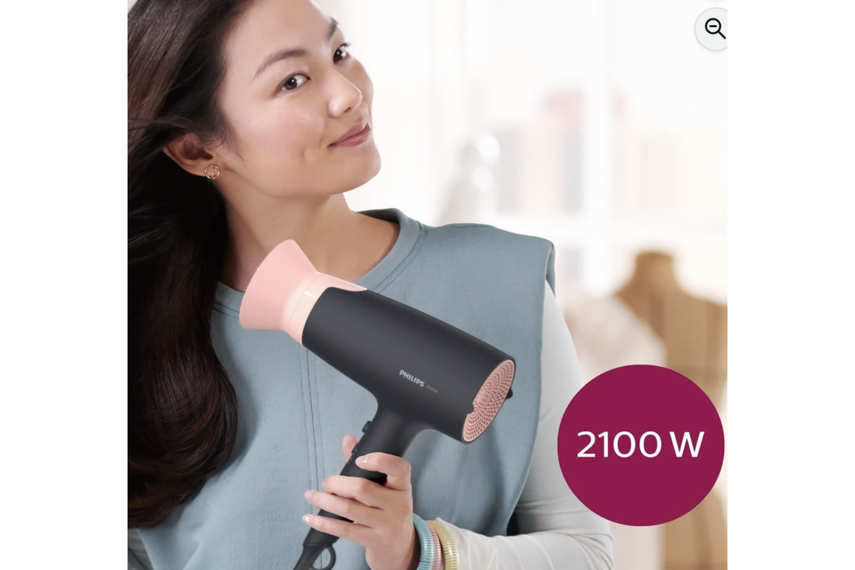 Philips Series 3000 BHD350 2100W en utilisation