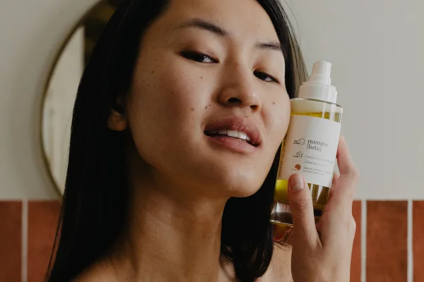 Essence resplendissante Minimaliste proposée dans le programme de tests produits gratuits